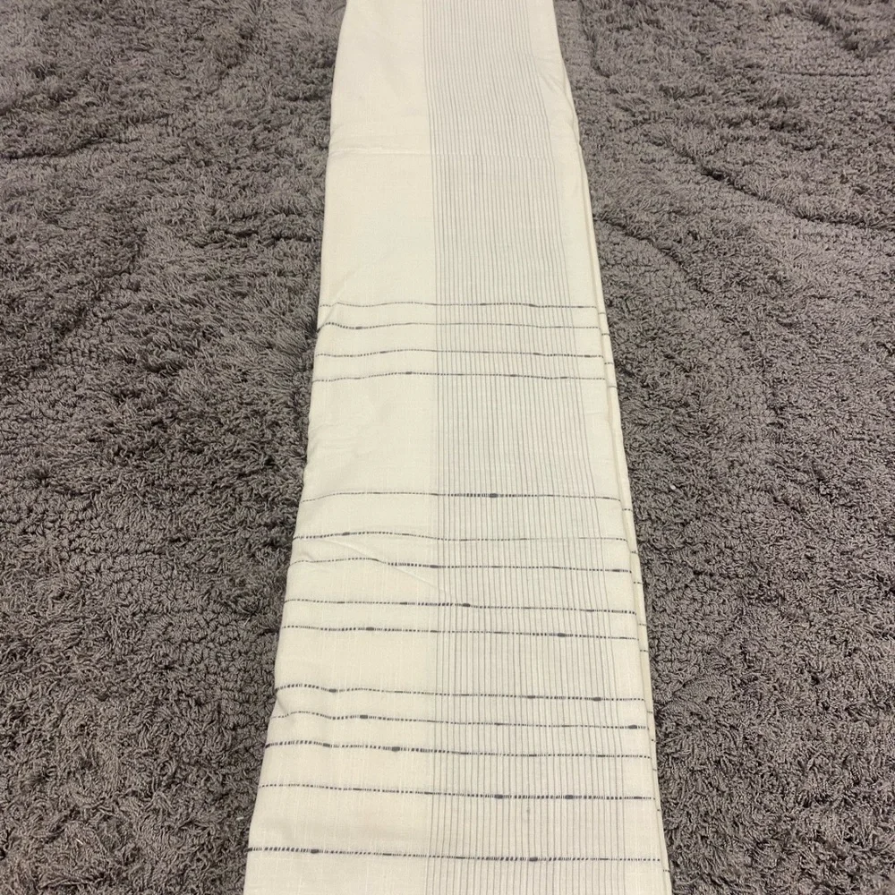 Hearth & Hand lightweight fabric